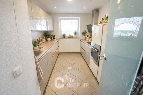 Küche - 4 Zimmer Etagenwohnung in Langen