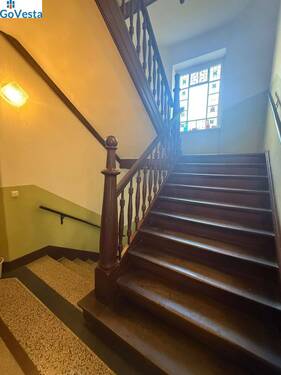 hochwertiges Treppenhaus 2 - 3 Zimmer Etagenwohnung zum Kaufen in Leipzig