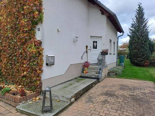 Hauseingang - 5 Zimmer Einfamilienhaus zum Kaufen in Lohmen