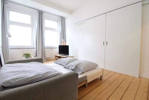 Bild 3 - 2 Zimmer Etagenwohnung in Düsseldorf