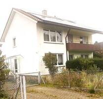 Gelegenheit: Zweifamilienhaus mit großem Grundstück mit Ausbaumöglichkeit in Hohenwart - Pforzheim