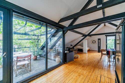 Blick durchs Studio Wohneinheit 2 - 