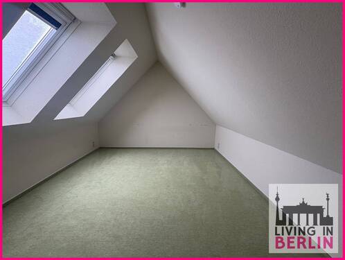 Zimmer im Spitzboden - 