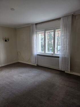 Zimmer 1 - 7 Zimmer Einfamilienhaus in Berlin