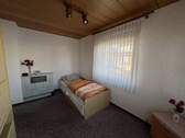 EG: Schlafzimmer - 