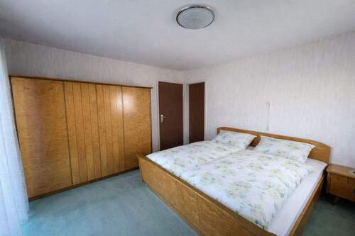 OG: Schlafzimmer - 