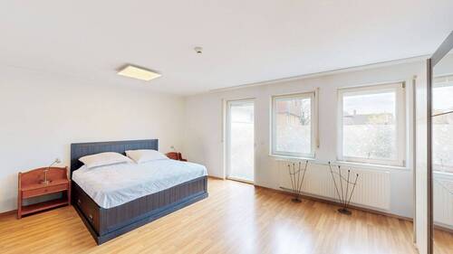 Schlafzimmer - Etagenwohnung mit 90,60 m&sup2; in Marktbreit zum Kaufen
