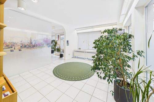 Gewerbefläche im EG - 