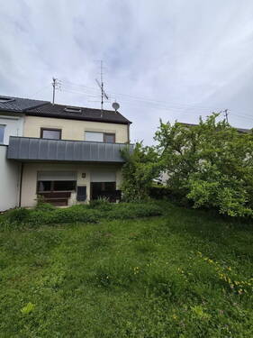 Bild 2 - 5 Zimmer Doppelhaushälfte zum Kaufen in Herrenberg