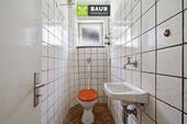 EG WC - 