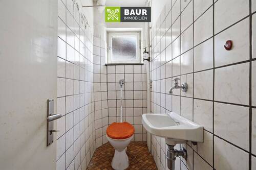 EG WC - 