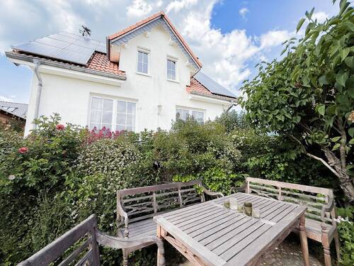 Impression Rückansicht - 5 Zimmer Einfamilienhaus zum Kaufen in Wershofen