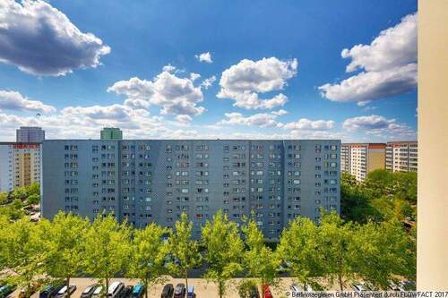 Ahrenshooper Str - Well-kept studio with a yield of 3.26% as an investment