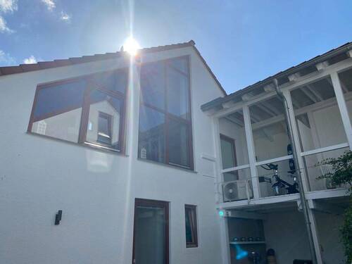 Blick auf das Haus - 4 Zimmer Einfamilienhaus zur Miete in Cleebronn