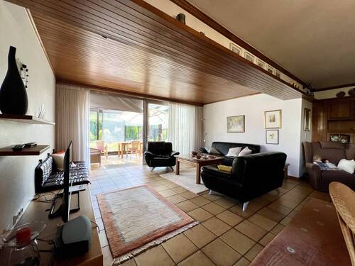 Wohnzimmer und Wintergarten - 