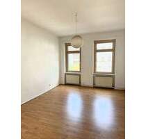 Bezugsfreie 2-Zi.-Altbauwohnung mit Flair - lichtdurchflutet und groß, in bester Lage Kreuzbergs! - Berlin