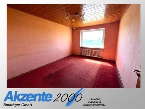 Schlafzimmer 1 - Etagenwohnung mit 96,00 m&sup2; in Hirschberg an der Bergstraße zum Kaufen