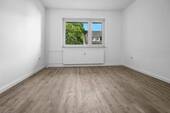 Zimmer - 3 Zimmer Etagenwohnung zur Miete in Bremen
