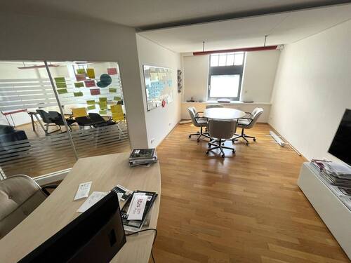 Modernes Büro 02 mit Seeblick - 