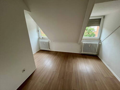 Zimmer 3 - 