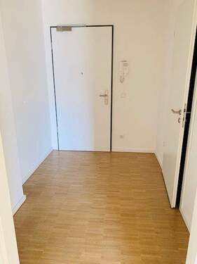 Flur - 1 Zimmer Etagenwohnung in Nürnberg
