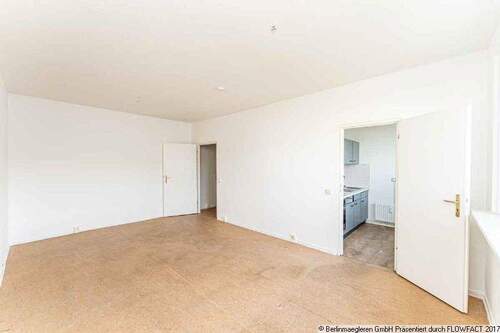 Zimmer - 1 Zimmer Etagenwohnung in Berlin