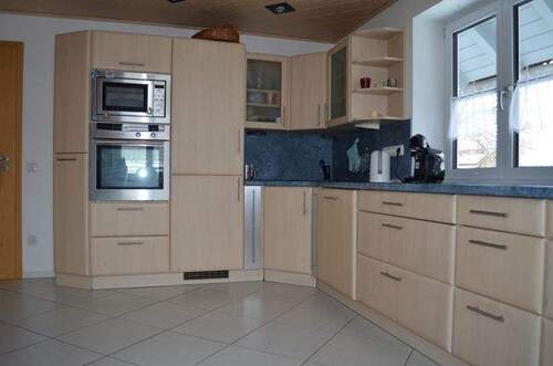 Küche OG - 7 Zimmer Einfamilienhaus in Finning