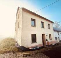 Einfamilienhaus - Süd-Eifel - altes Bauernhaus *** Ferienhaus ruhig, großzügig, schöner Ausblick, nahe Luxemburg*** N17 nach Luxembourg- kein Hochwass - Bauler