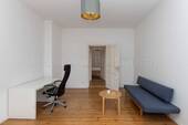 Strassenseitiges Wohnzimmer 04.jpg - 