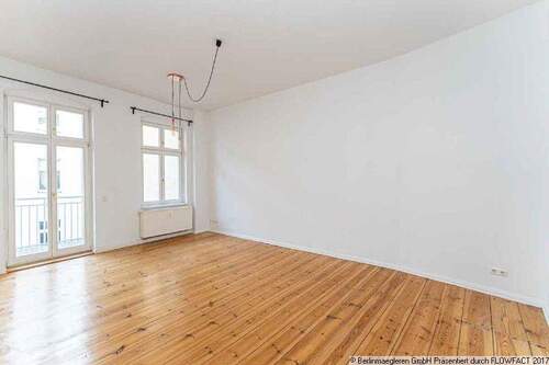 10405 Berlin Eigentumswohnung - Attraktive, bezugsfreie Altbauwohnung mit Balkon in ruhiger Lage