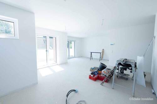 Lichtdurchflutetes Wohnen - 2 Zimmer Etagenwohnung zum Kaufen in Nürnberg