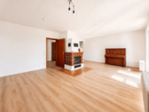 Wohnzimmer - 5 Zimmer Doppelhaushälfte zum Kaufen in München