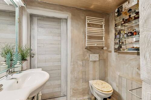 Badezimmer im Erdgeschoss - Reihenmittelhaus mit 135,00 m&sup2; in Merzig / Hilbringen zum Kaufen