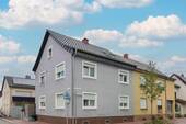 Straßenansicht - 