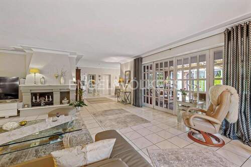 Wohnbereich mit Kamin - 