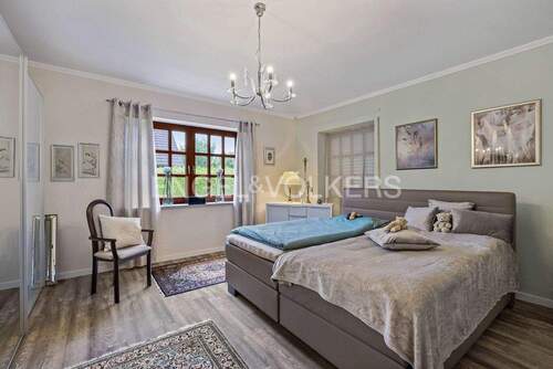 Schlafzimmer im Erdgeschoss - 