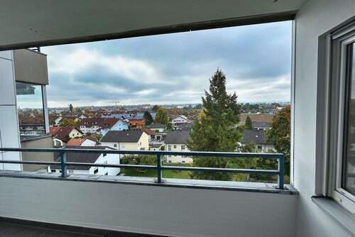 Ausblick - Komfortable Wohnung in Plattling mit Balkon und Lift