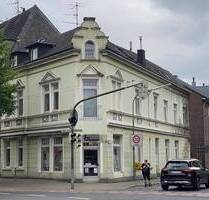 Optimierer aufgepasst ! Mächtiges WGH Eckhaus auf der Neusser Furth !