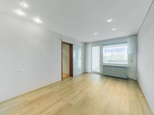 Esszimmer - 4 Zimmer Etagenwohnung zum Kaufen in Böblingen