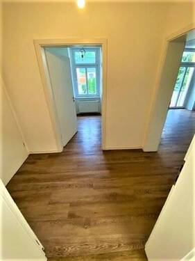 Flur - 1 Zimmer Etagenwohnung zur Miete in Oschatz