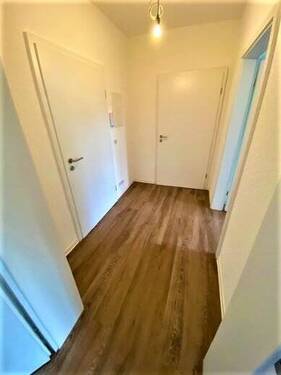 Flur - 1 Zimmer Etagenwohnung in Oschatz