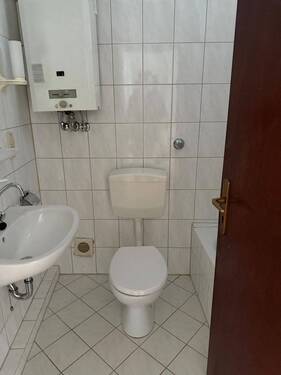 WhatsApp Image 2025-10-31 at 15.30.55 (7).jpeg - 