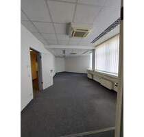 Hochwertiges Business-Ambiente mit Aussicht der Extraklasse - All-in-Miete - Köln Eil