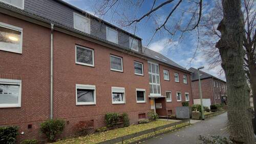 Vorderansicht - 3 Zimmer Etagenwohnung zum Kaufen in Bremerhaven