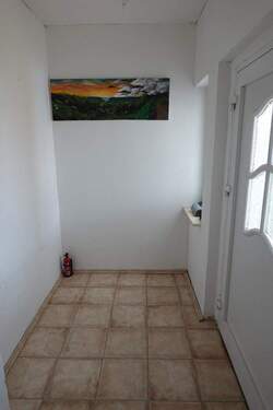 Eingang - 8 Zimmer Mehrfamilienhaus, Wohnhaus in Neißemünde