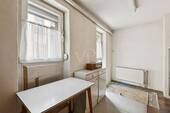 Büro mit Zugang zum Kriechkeller - 