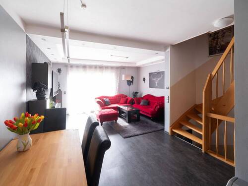 Essbereich im Erdgeschoss - Reihenmittelhaus mit 121,00 m&sup2; in Berlin zum Kaufen