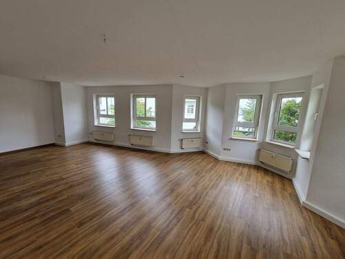 Büro 1 - 