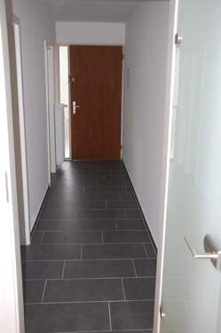 Diele - Etagenwohnung mit 44,00 m² in Overath zur Miete