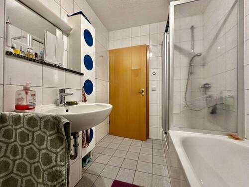 Badezimmer II - 